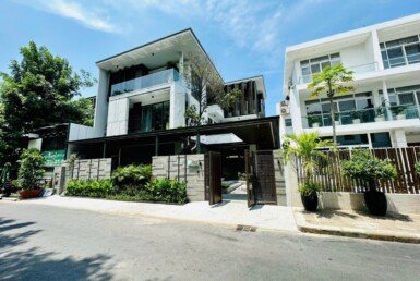 vi-tri-nha-khu-biet-thu-phu-my-hung-ban-tren-duong-noi-khu-my-gia-1