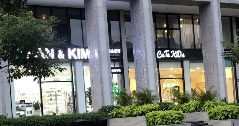 z3882201399554 4c6163f26467053228ba998d858dbdf5 810x430 - Kẹt tiền giảm giá bán nhanh Shophouse Midtown PMH Q7. DT 62m2 đang cho thuê 19 triệu/tháng, bán 4 tỷ