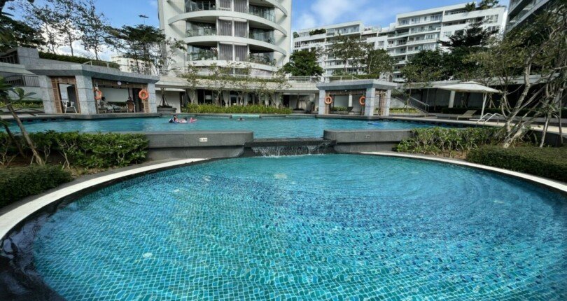 z4464337198549 003 9ff3e8c5a9eb747191c51bc40bc0f5a5 1 810x430 - Cập nhật mua bán căn hộ cao cấp RIVERPARK PREMIER giá rẻ tháng 7/2023