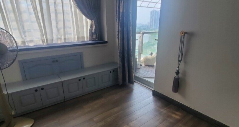 z4489686352257 4f9027b37f7372bfb6e1b97303f38ad7 810x430 - Bán căn hộ chung cư Mỹ Phát 137m2, 3PN, 2WC, Full nội thất tặng kèm ô xe dưới hầm - Giá: 8,3 tỷ