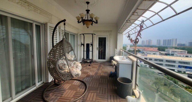 z4489686362407 40650bbe7220ae416ced8eefa1b3fbab 810x430 - Bán căn hộ chung cư Mỹ Phát 137m2, 3PN, 2WC, Full nội thất tặng kèm ô xe dưới hầm - Giá: 8,3 tỷ