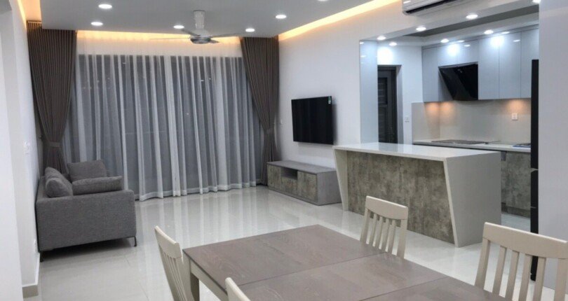 z4493440079014 61b54d3030dbf0ff08d6a49eeefb7687 810x430 - Bán căn hộ cao cấp Riverpark Premier Phú Mỹ Hưng, Quận 7. Dt 124m2, 3PN 2WC view đẹp thoáng, đang cho thuê 53 triệu/tháng, bán 11 tỷ