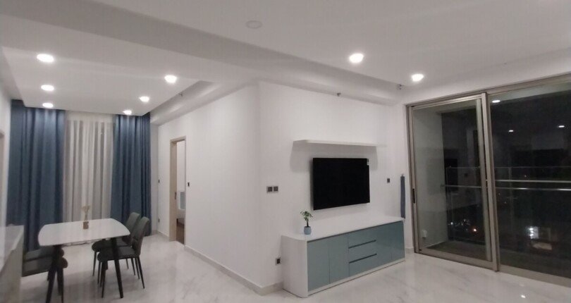 z4512855658954 f4b4b02edbecf7e68cb8794464028c75 810x430 - Cho thuê căn hộ cao cấp Midtown The Symphony 2PN, 2WC, Full nội thất sang trọng - Giá: 30Tr/Tháng