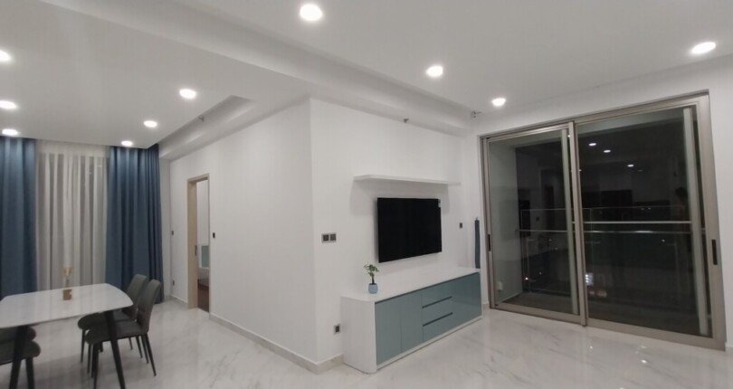 z4512855685149 e29822113546d66d45d8e246f02fe813 810x430 - Cho thuê căn hộ cao cấp Midtown The Symphony 2PN, 2WC, Full nội thất sang trọng - Giá: 30Tr/Tháng