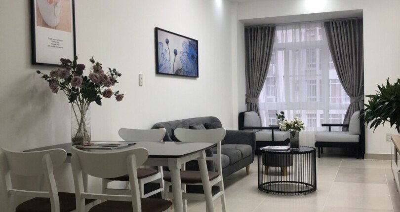 ban can ho sky garden 3 4 1 810x430 - Bán căn hộ Sky Garden 3. DT 56m2 Nhà đẹp- Nội thất mới- Đang trống có thể vào ở ngay. Giá bán 2,650 Tỷ