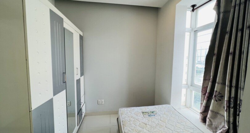 ban can ho sky garden 3 5 14 810x430 - Bán nhanh căn hộ Sky Garden 3. DT 56m2 Lầu cao- Nội thất như hình- 2 Phòng ngủ- Giá tốt chỉ 2.390 Tỷ