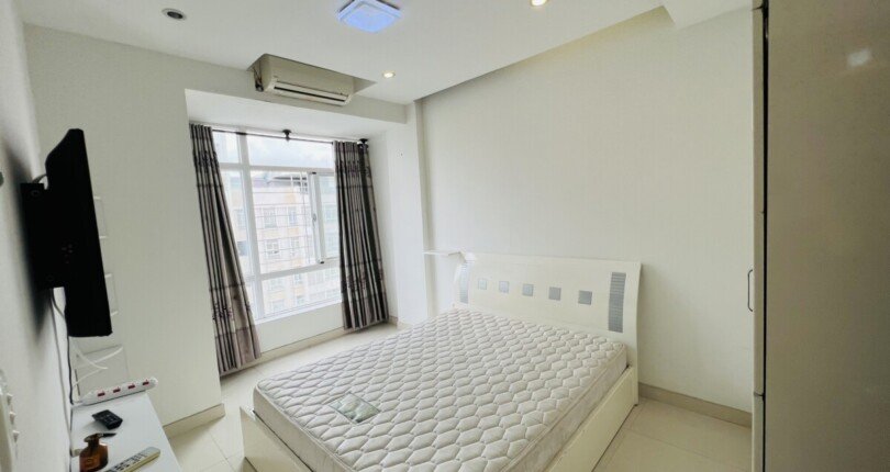 ban can ho sky garden 3 9 8 810x430 - Bán nhanh căn hộ Sky Garden 3. DT 56m2 Lầu cao- Nội thất như hình- 2 Phòng ngủ- Giá tốt chỉ 2.390 Tỷ