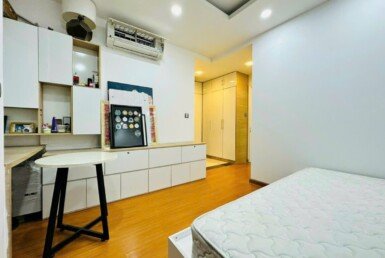 can-ho-gom-3-phong-ngu-day-du-noi-that