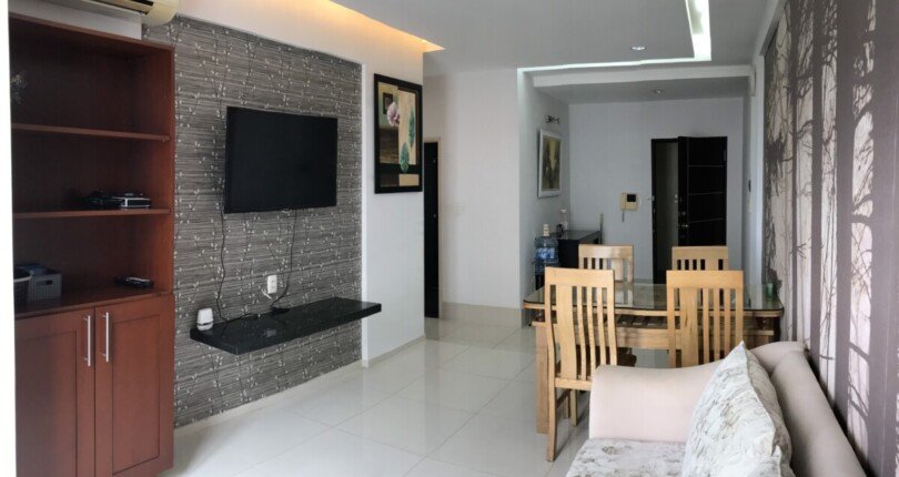 cho thue can ho sky garden 3 7 11 810x430 - Cho thuê nhanh căn góc Sky Garden 3. DT 72m2 Nhà đẹp- Đầy đủ nội thất- lầu cao thoáng- Giá 15 Triệu/Tháng