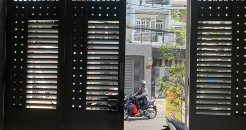 cho thue nha lam can ho go vap bao gom 8pn 8wc gia 35 3 810x430 - Cho Thuê Nhà Nguyên Căn Làm CHDV 8pn.8wc, giá 35 triệu (thương lượng)