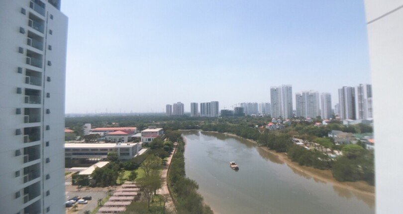 huong nam nhin ra song 810x430 - Mua bán căn hộ Chung cư Riverpark Premier T8/2023 giá rẻ