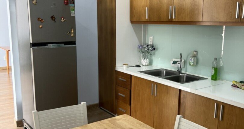 khong gian bep 810x430 - Mua bán căn hộ Cảnh Viên 2 T8/2023 giá rẻ