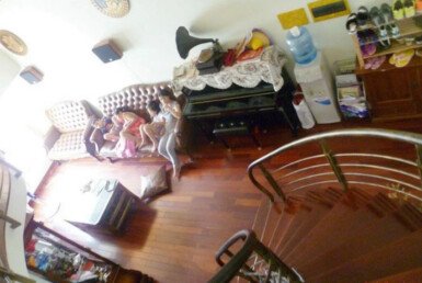 phong-khach-can-ho-ban