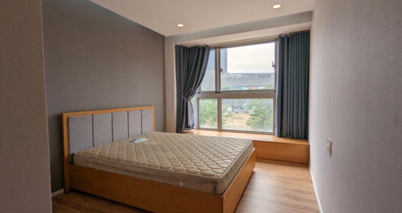 phong ngu can ho cho thue 2 810x430 - Cho thuê căn hộ chung cư Scenic Valley 1, 89m2, giá 19tr/tháng, nội thất đầy đủ, xem nhà dễ.