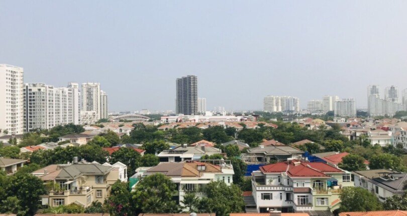 view phong khach can ho nhin truc dien khu dan cu my phu 810x430 - Bán căn hộ Chung cư Riverside Residence Block A giá 4,450 tỷ