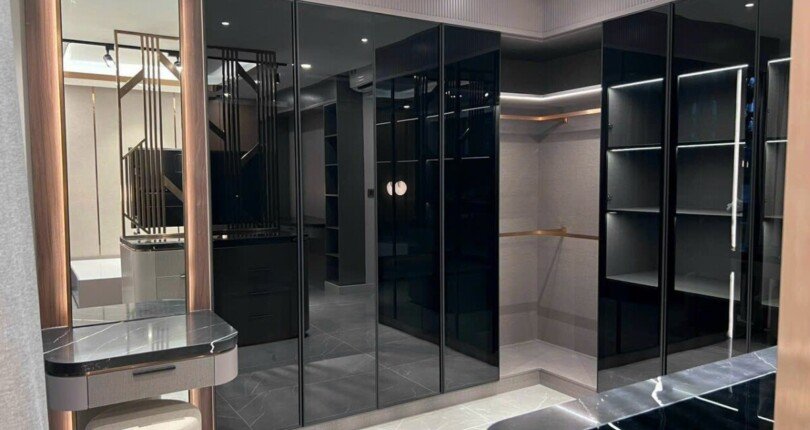 z4649516405466 076e1c16f4f0849f68ee0774281090e1 810x430 - Bán gấp căn hộ cao cấp Riverpark Premier Phú Mỹ Hưng, Quận 7. Dt 124m2, 2PN 2WC nhà đẹp, giá tốt chỉ 10 tỷ