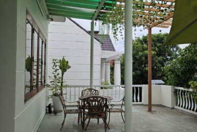 36EFBAB4-8FDA-4D6C-A4ED-9F023D89C7AA