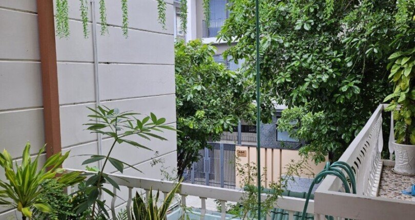 E7A12AF8 5E76 44D2 9400 6830FE875A5F 810x430 - Biệt thự Phú Mỹ Hưng cần cho thuê Nhà đầy đủ nội thất cao cấp, sân đậu xe 2 chiếc, 5 phòng ngủ lớn Vị trí: đường nội Khu Nam Thông, PMH, Q7 Giá cho thuê: 1900$