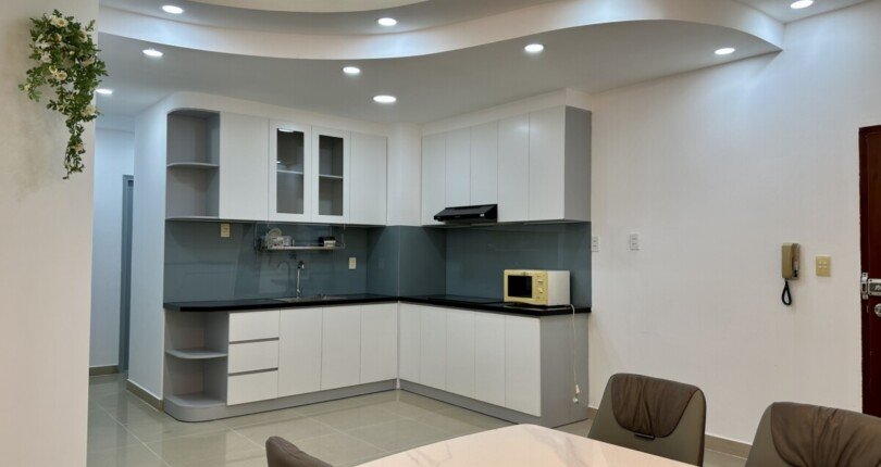 ban can ho sky garden 1 5 810x430 - Bán nhanh căn hộ Sky Garden 1. DT 88m2 Nhà đẹp mới Decor- 3 phòng ngủ- Lầu cao- Giá 3.450 Tỷ