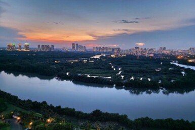 ban-cong-phong-khach-truc-dien-song