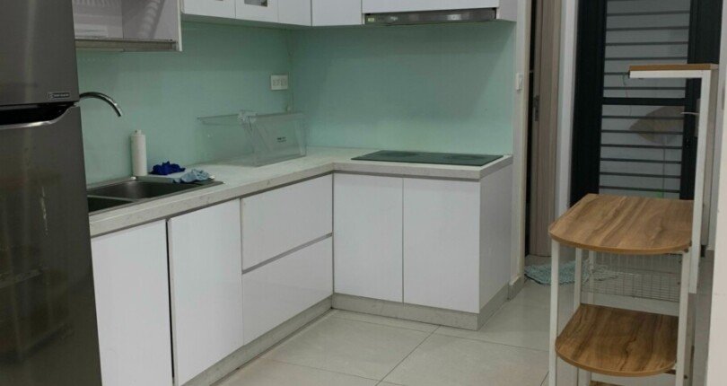 bep can ho ban 810x430 - Chỉ 3.8 tỷ , sở hữu căn hộ 70m2, 02pn, chung cư Hưng Phúc Premier, Phú Mỹ Hưng, quận 7.