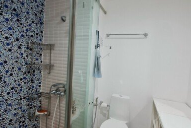 can-ho-co-2-toilet-day-du-thiet-bi-nhu-hinh