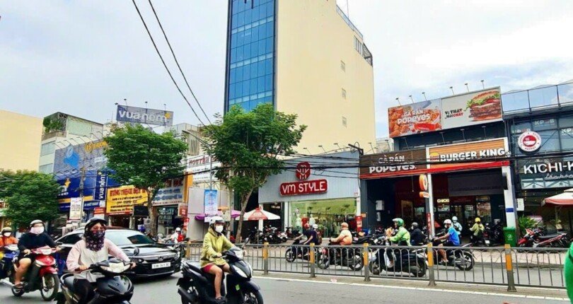 hinh anh mua ban nha dat duong nguyen thi thap t10 2023 810x430 - Bán gấp nhà cấp 4 số 519 đường Nguyễn Thị Thập Quận 7 phù hợp xây cao ốc văn phòng