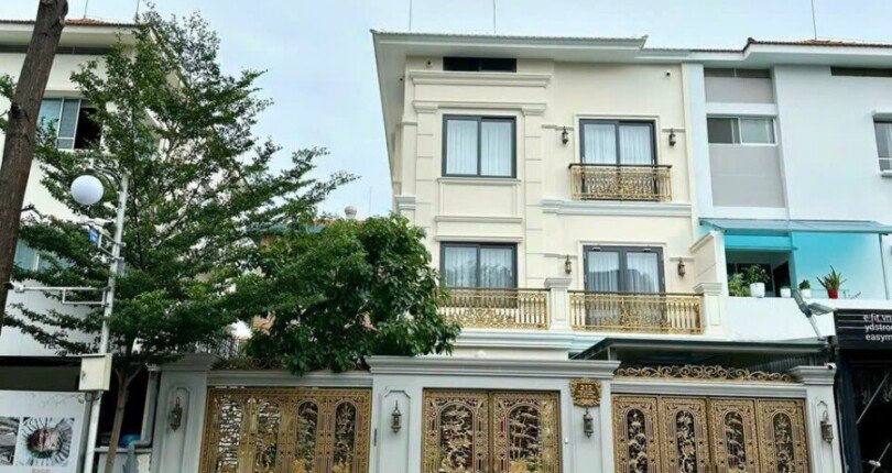hinh anh mua ban nha dat khu pho my hoang tan phong quan 7 810x430 - Mua bán nhà đất Khu biệt thự Mỹ Hoàng Quận 7 T9/2023 giá rẻ