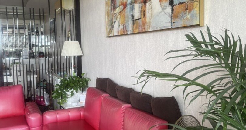 hinh anh phong khach can ho can ban 2 810x430 - Bán căn hộ chung cư Green View , 106m2, nội thất đầy đủ, giá 5.1 tỷ, tầng 10 , view thoáng.