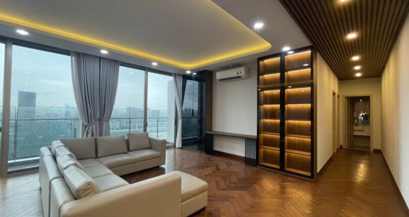 hinh anh phong khach can penthouse ban tai khu do thi phu my hung quan 7 810x430 - Mua bán Penthouse Phú Mỹ Hưng T10/2023 diện tích 247m2 giá 25 tỷ
