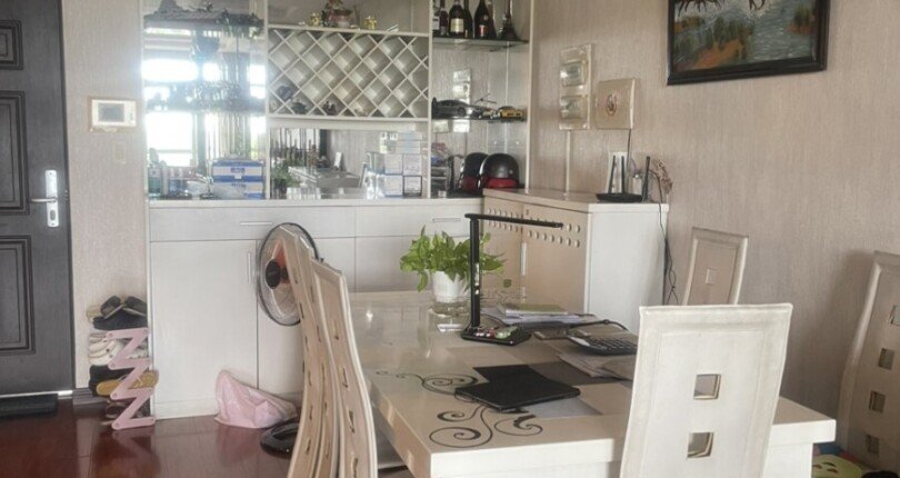 phong an can ho ban 3 810x430 - Bán căn hộ chung cư Green View , 106m2, nội thất đầy đủ, giá 5.1 tỷ, tầng 10 , view thoáng.