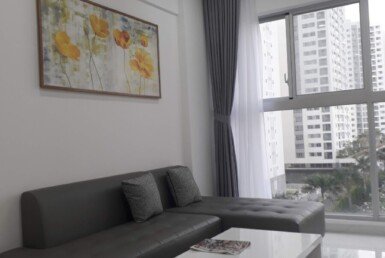 phong-khach-can-ho-ban