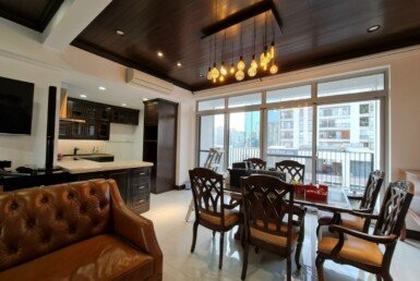 phong-khach-can-ho-star-hill-ban