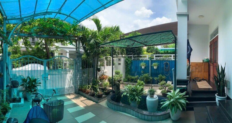 san vuon truoc nha dat ban 1 810x430 - Mua bán nhà đất Khu biệt thự Hưng Thái Quận 7 T10/2023 giá rẻ