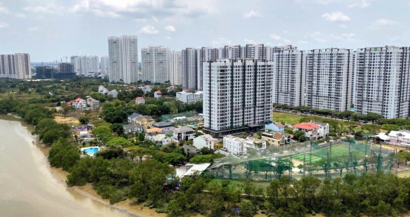 view phong ngu huong ve nha be 810x430 - Mua bán căn hộ Riverpark Residence block C T9/2023 giá rẻ