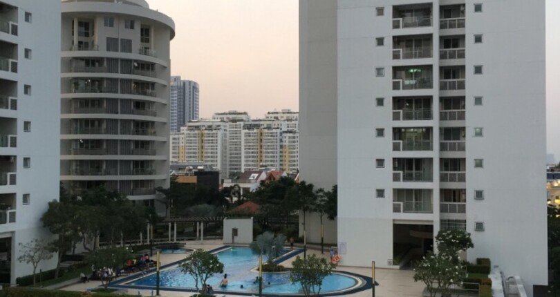 view tu ban cong can ho 810x430 - Mua bán căn hộ Chung cư Riverpark Premier block C T9/2023 giá rẻ