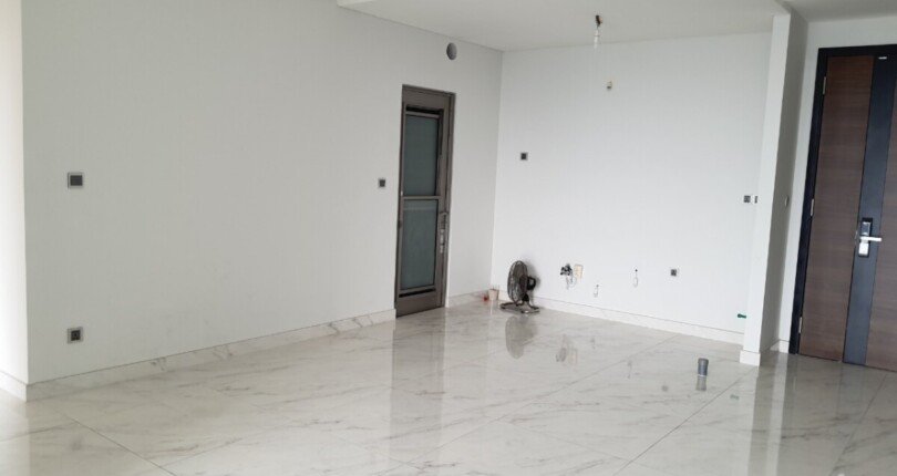 z4283521796476 df4d6d825f6523411d275ac06d4aaa80 810x430 - Rẻ nhất thị trường, căn hộ Midtown 3PN, DT 130m2, lầu cao, view sông và công viên Sakura rất đẹp, chỉ 8.8 tỷ