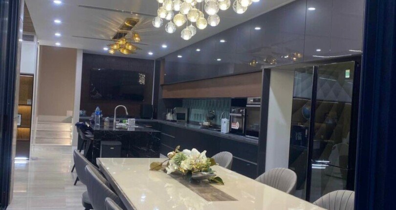 z4677781199038 467d3de7ef918b3b2fa6951ce8e48130 810x430 - Giảm 6 tỷ bán nhanh siêu phẩm biệt thự tứ lập Mỹ Thái, đường số 18, nhà siêu đẹp, nội thất cực cao cấp, cực an ninh