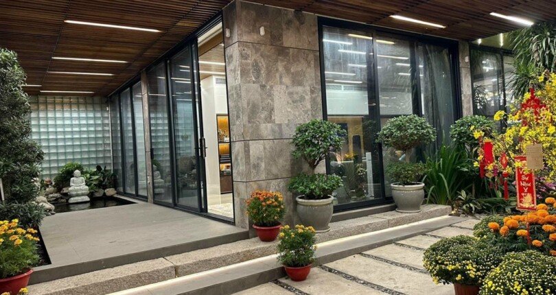 z4677781407227 2e98c054da2e8ed2af7a9a882b1c299d 810x430 - Giảm 6 tỷ bán nhanh siêu phẩm biệt thự tứ lập Mỹ Thái, đường số 18, nhà siêu đẹp, nội thất cực cao cấp, cực an ninh