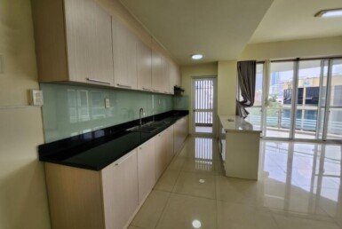 z4689528432020_4d55052be7c956d449d8140b2bab2e1d