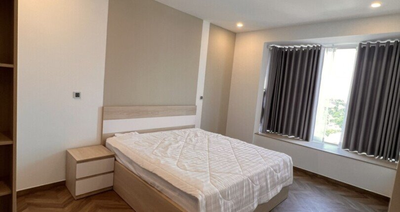 z4691430058778 fc48716887fdef95dd079f310a7879bf 810x430 - Cho thuê căn hộ Midtown The Peak M8, 2Pn, nhà mới, nội thất đẹp, view biệt thự Nam Viên rất đẹp