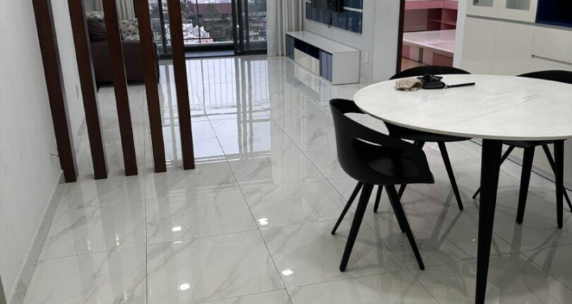 z4725186995941 425adce27a6a786fe3fd8b401e65f8ac 810x430 - Bán rẻ căn hộ Nam Phúc 3PN DT 124m2, lầu cao, view công viên, nhà rất đẹp, có ô đậu xe, chỉ 8.8 tỷ