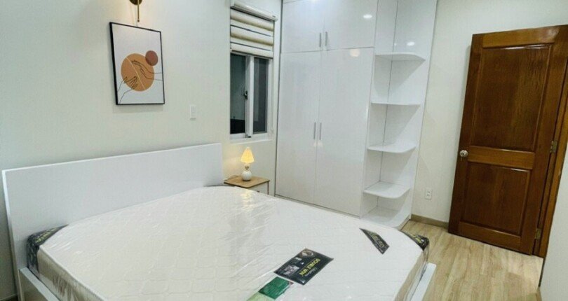 ban can ho sky garden 3 1 810x430 - Cần bán căn hộ đẹp tại Sky garden 3. DT 68m2 View trực diện hồ bơi- Đầy đủ nội thất như hình- Giá 3.2 Tỷ