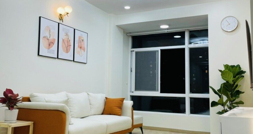 ban can ho sky garden 3 5 810x430 - Cần bán căn hộ đẹp tại Sky garden 3. DT 68m2 View trực diện hồ bơi- Đầy đủ nội thất như hình- Giá 3.2 Tỷ