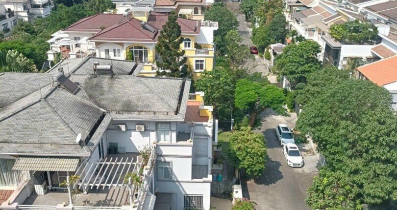 ban cong can ho canh vien 3 ban nhin khu biet thu my van 810x430 - Mua bán căn hộ Khu dân cư Cảnh Viên 3 T10/2023 giá rẻ