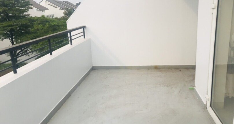 ban cong san thuong nha dat ban 810x430 - Mua bán nhà đất Khu dân cư Gia Hòa Quận 9 T10/2023 giá rẻ