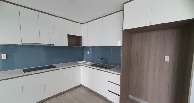 can canh bep rong rai 810x430 - Mua bán căn hộ Chung cư Hưng Phúc Happy Residence 3 phòng ngủ view biệt thự t11/2023 giá rẻ