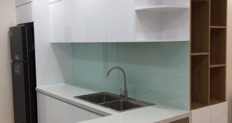 hinh anh bep can ho ban 810x430 - Bán căn hộ , 03pn chung cư Scenic Valley 1, view hồ bơi, giá 5.850 tỷ, nội thất đầy đủ, xem nhà dễ.