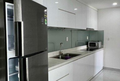 hinh-anh-bep-trong-can-ho-ban