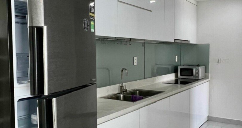 hinh anh bep trong can ho ban 810x430 - Mua bán căn hộ Hưng Phúc Happy Residence 78m2 lầu cao, nội thất đẹp giá 4,5 tỷ